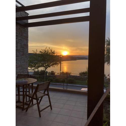 Harbour Point Apartment