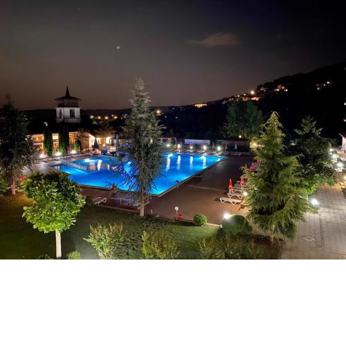 Harmony Hills F35 Garden & Pool View