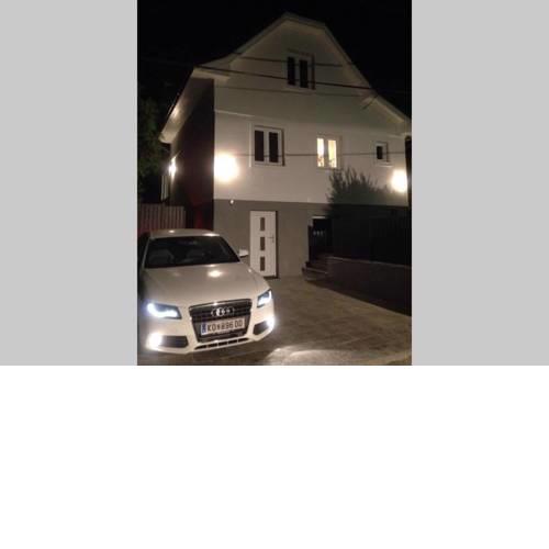 HARTL HOUSE