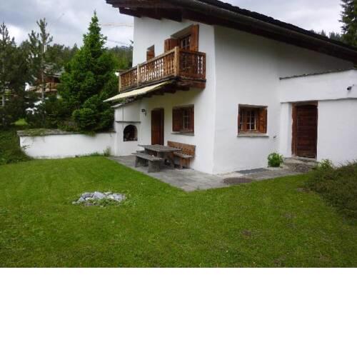 Haus 3 - 5 Zimmer Haus mit Garten in ruhiger Wohngegend