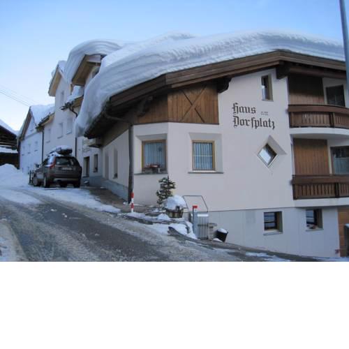 Haus am Dorfplatz