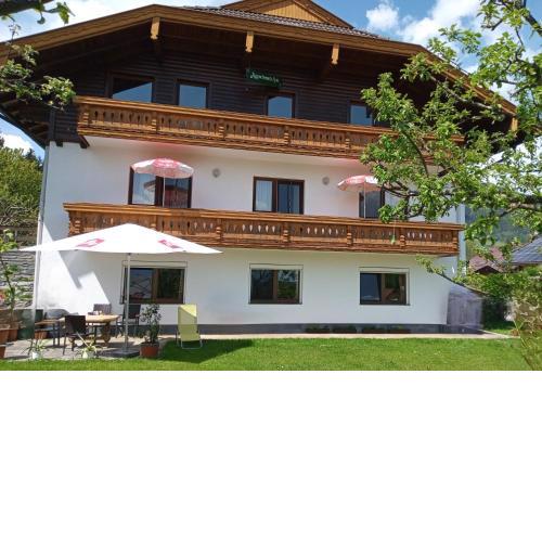 Haus Christof private Ferienwohnungen Nähe Wörthersee und Ossiacher See