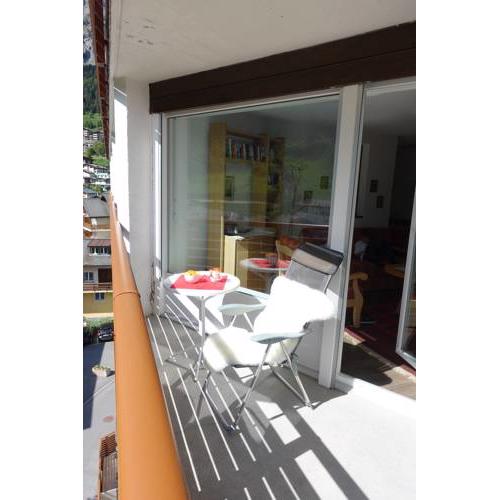 Haus Dala, 4. Stock, im Zentrum von Leukerbad