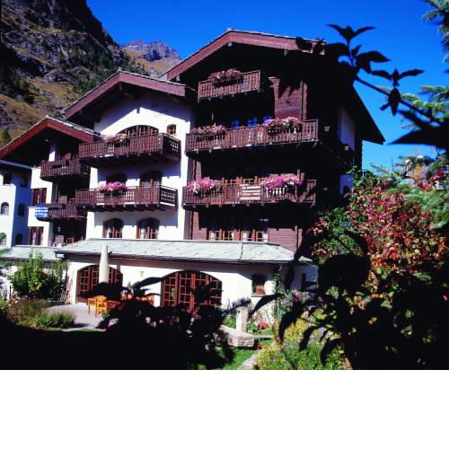 Haus Zer Weidu