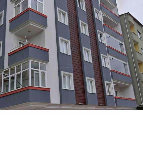 Havaalanına 500 Metre. Merkezi konum. Ferah daire