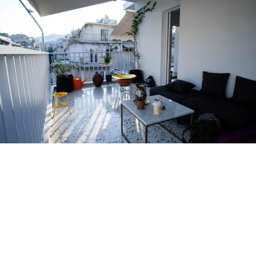 Heart of Athens! Central nice rooftop studio