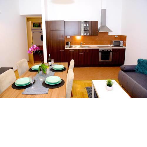 Heart of Budapest Apartment