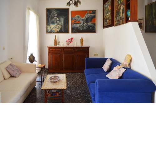 Heart of City Cozy Flat
