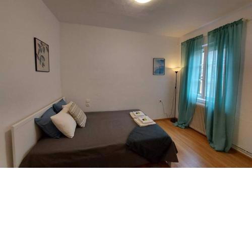 Heart of Corfu (2nd floor, 55m2, quiet area)
