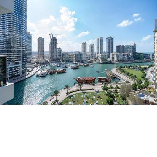 Heart of Marina - Direct Canal View in Sparkle 2BD