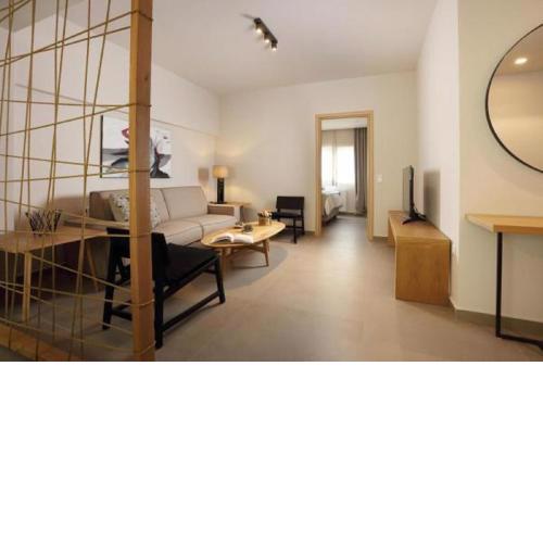 Hector Luxury Suite