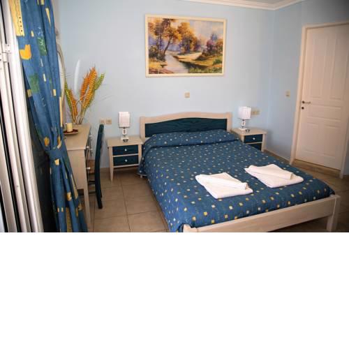 Helen Apartments & Studios