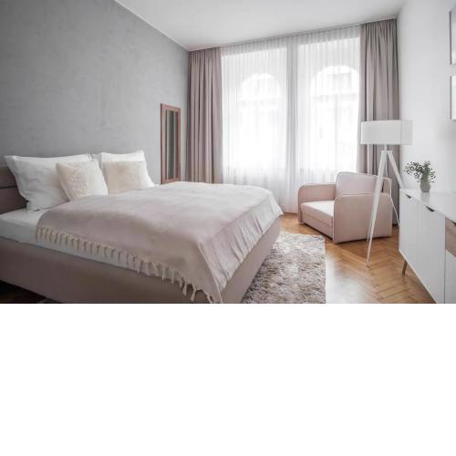 Helen homestay Prague Karlín
