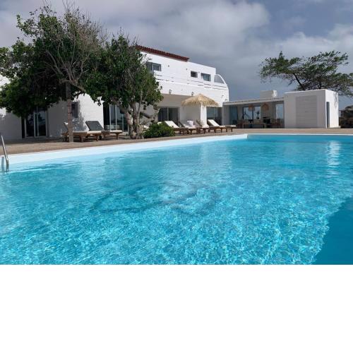 Hélène Holidays and Retreats