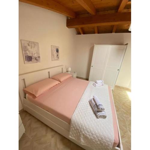 HELIOS HOUSE 1