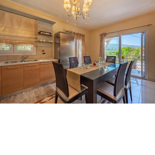 Helios Maisonette