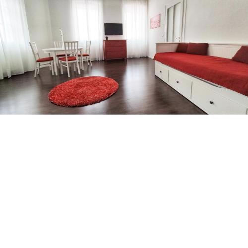 Helle Zweiraumwohnung in Ruhelage