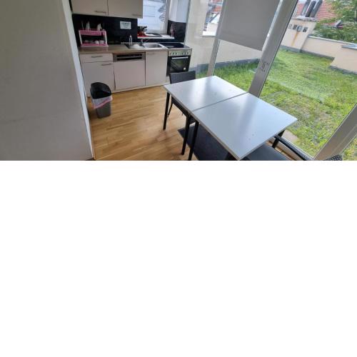 Helles Zimmer mit Dachterrasse Nahe Schönbrunn