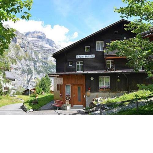Helvetia Heinemann 4 Bett Wohnung