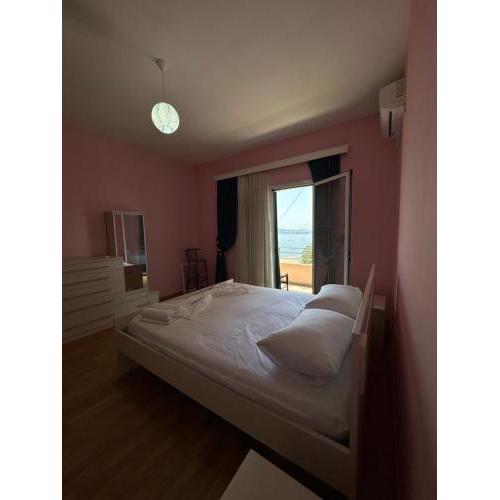 Henfjor Villa & Apartment
