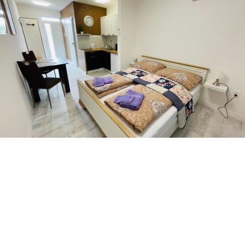 HENRY APARTMENT - Nesvady - Slovakia