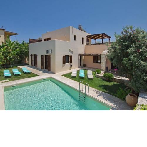 Heraklion Villa Sleeps 6