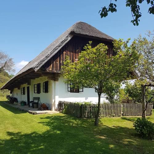 Herberstein House