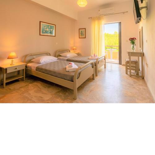 Hermes Apartments & Studios