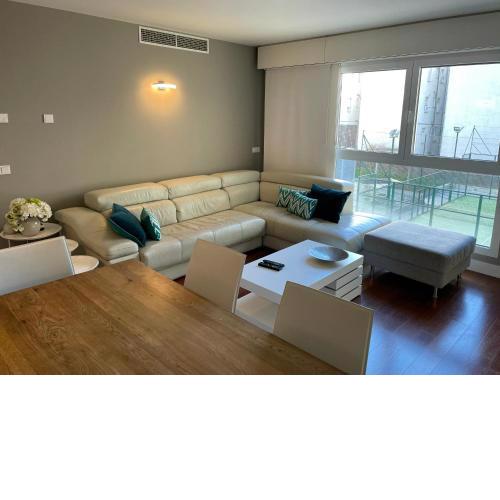 Hermosilla II Apartment by Flatsweethome