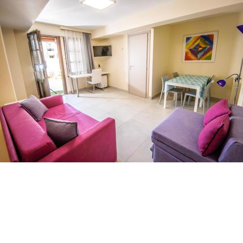 Hidden Dreamy Apartment City Center Thesbnbgr