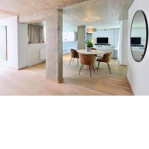 High End Attic Flat in the City Centre