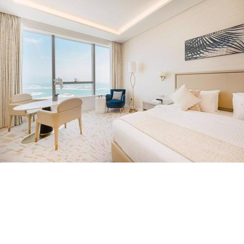 High floor Seaview studio at the Palm tower
