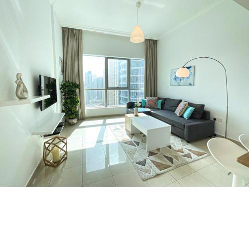 HiGuests - Incredible apartment at the top of Dubai Marina