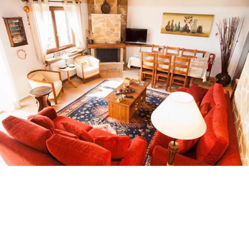 Hilltop Restful Maisonette in Arachova Downtown!