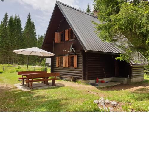 Hiška na Pokljuki