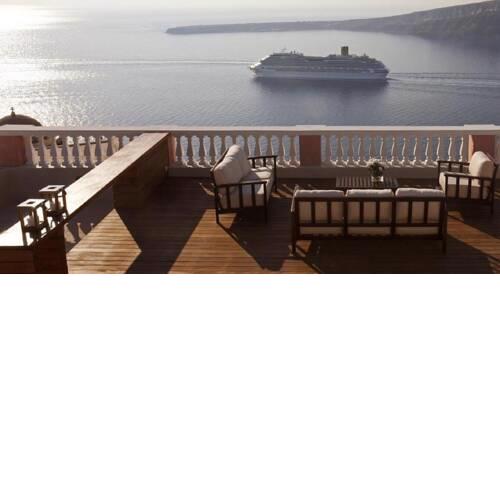 history and sophistication 5 bedrooms villa