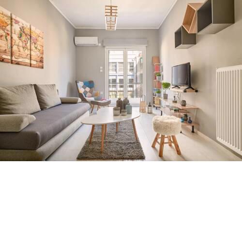H&M Athens Apartment /1min from metro