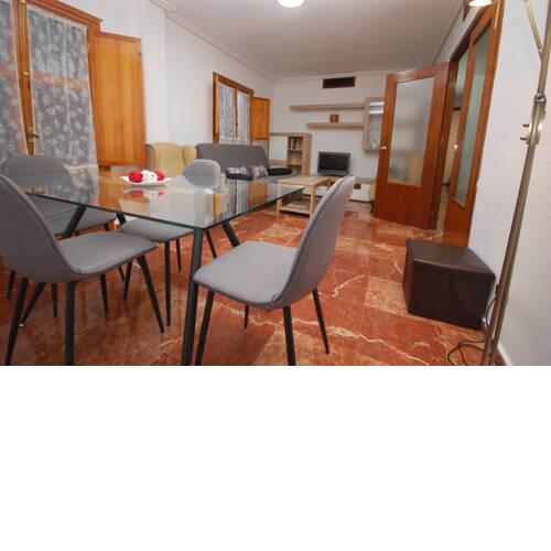 Holi-Rent Estrella