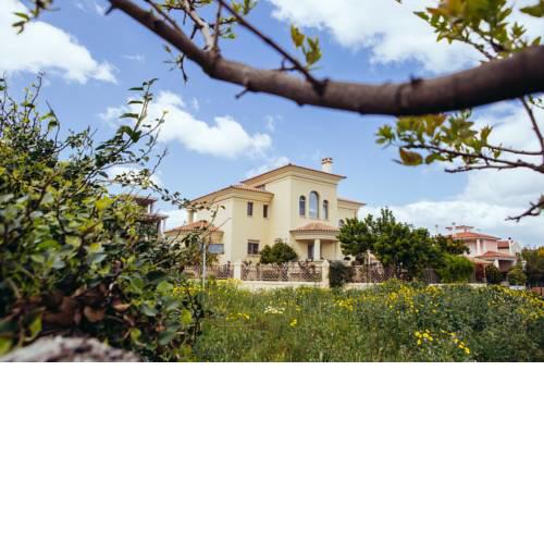 Holiday 3 Bedroom Villa in Porto Rafti
