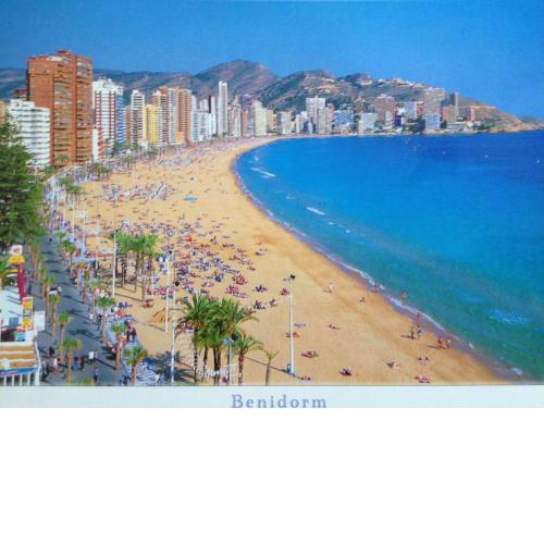 Holiday Apartment 5 min to Levante beach