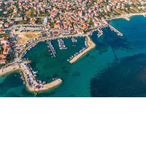 Holiday apartment in Drage with terrace, air conditioning, W-LAN 5013-5