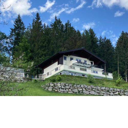 Holiday apartment in Pinzgau with a large terrace