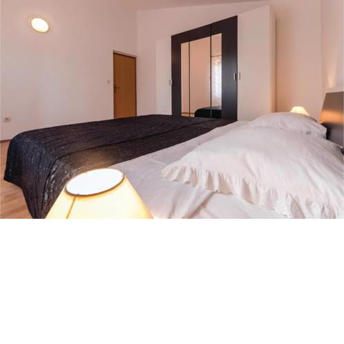 Holiday Apartment Pula 01