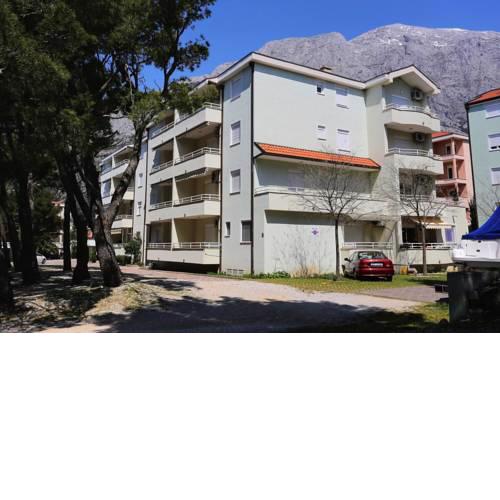 Holiday apartments Baska Voda (Makarska) - 9507