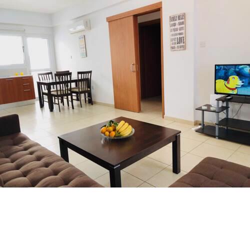 Holiday apt within 5 mins walk from Finikoudes