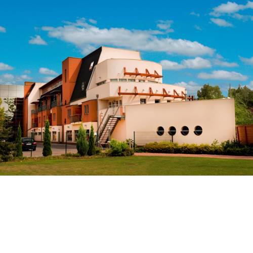Holiday Beach Budapest Wellness Hotel with Sauna Park