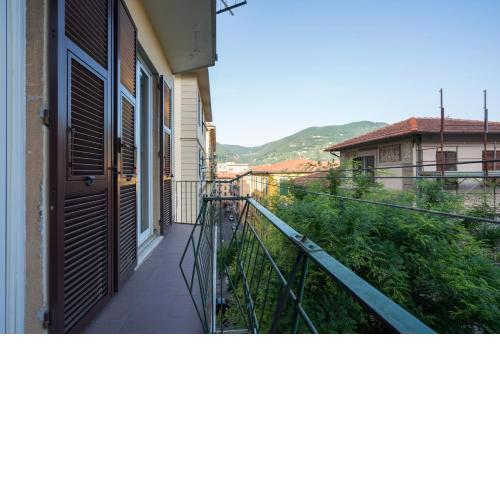 Holiday Family House