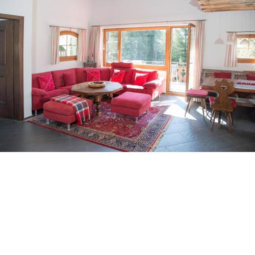 Holiday flat with Jacuzzi for 6 persons-Lenzerheide
