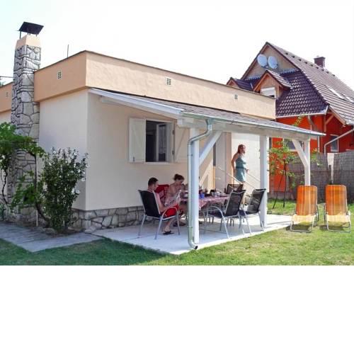 Holiday Home AnikÃ³ 5