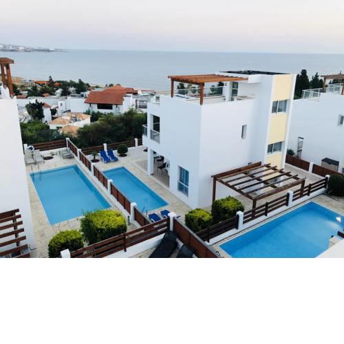 Holiday home Askou